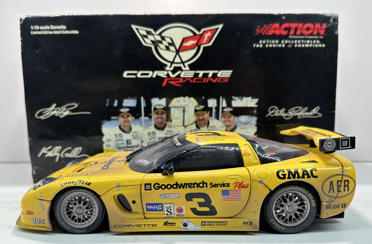 Action 101760 1:18 Scale Die Cast 2001 Chevrolet Corvette C5-R #3 - Raced LN/Box
