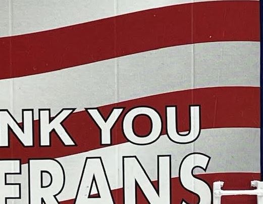 Lionel 2226860 O Gauge Montana Rail Link Illuminated Flag Boxcar #4407