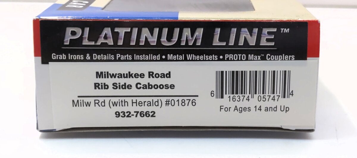 Walthers 932-7662 HO Scale Milwaukee Road Rib Side Caboose #01876