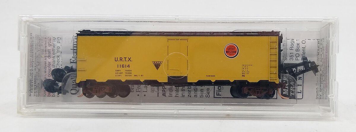 Micro-Trains 05900090 N Chicago Great Western 40' Steel Ice Reefer #11614