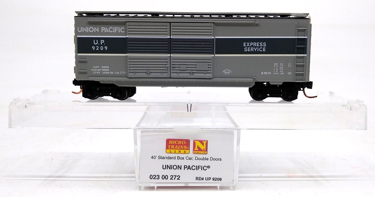 Micro-Trains 02300272 N Union Pacific 40' Standard Double-Door Boxcar #9209