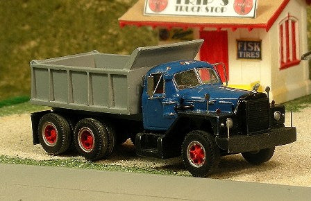 Sylvan Scale Models V-290 HO 1956-66 Mack B81 Dump Truck Kit