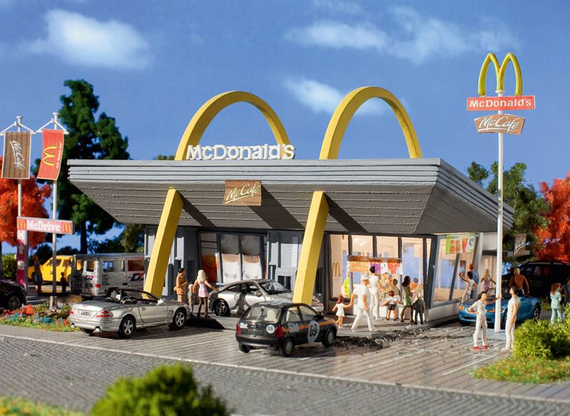 Vollmer 43634 HO McDonald's Restaurant with McDrive Building Kit