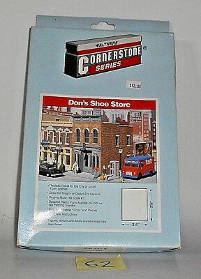 Walthers 933-3000 HO Don's Shoe Store Building Kit