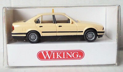 Wiking 1490820 HO Cream BMW 520i Taxi Plastic Model