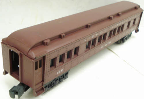 Lionel 2114WS Vintage O 726 Passenger Set w/2426W, three 2625 Irvingtons