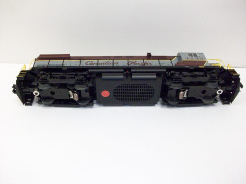 Atlas 1358-1 O Canadian Pacific Phase 3 C-424 Diesel Locomotive #4242 - 3 - Rail