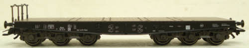 Marklin 4867 HO Scale Flatcar with Stakes