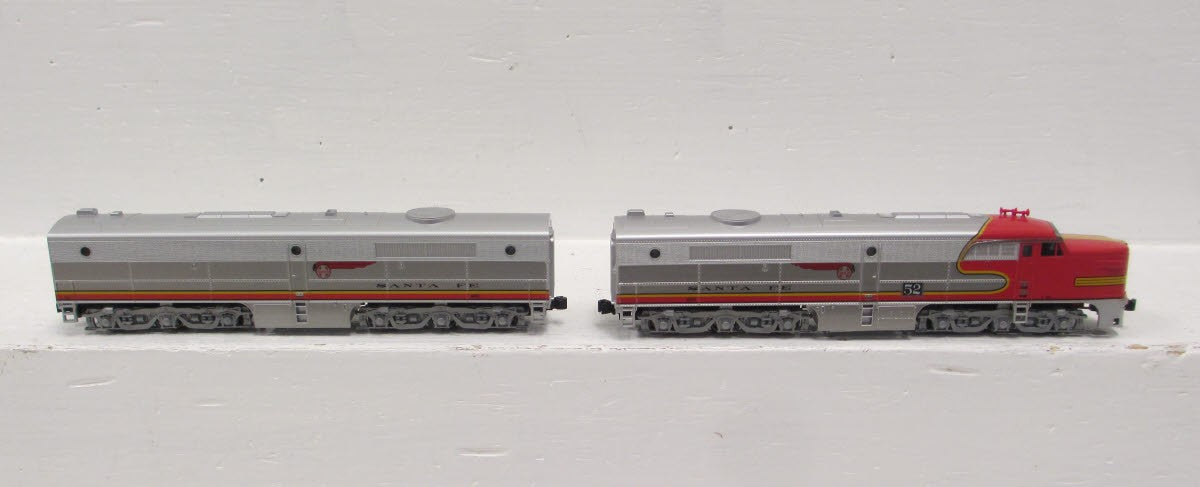 Kato 106-0504 N Scale Santa Fe PA1/PB2 Diesel Locomotive Set
