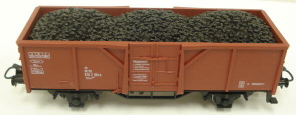 Marklin 4431 HO Scale Hopper Car w/ Load