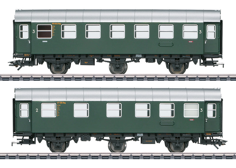 Marklin 43174 HO German Federal Railroad BC3yg 2nd/3rd class Passenger Car