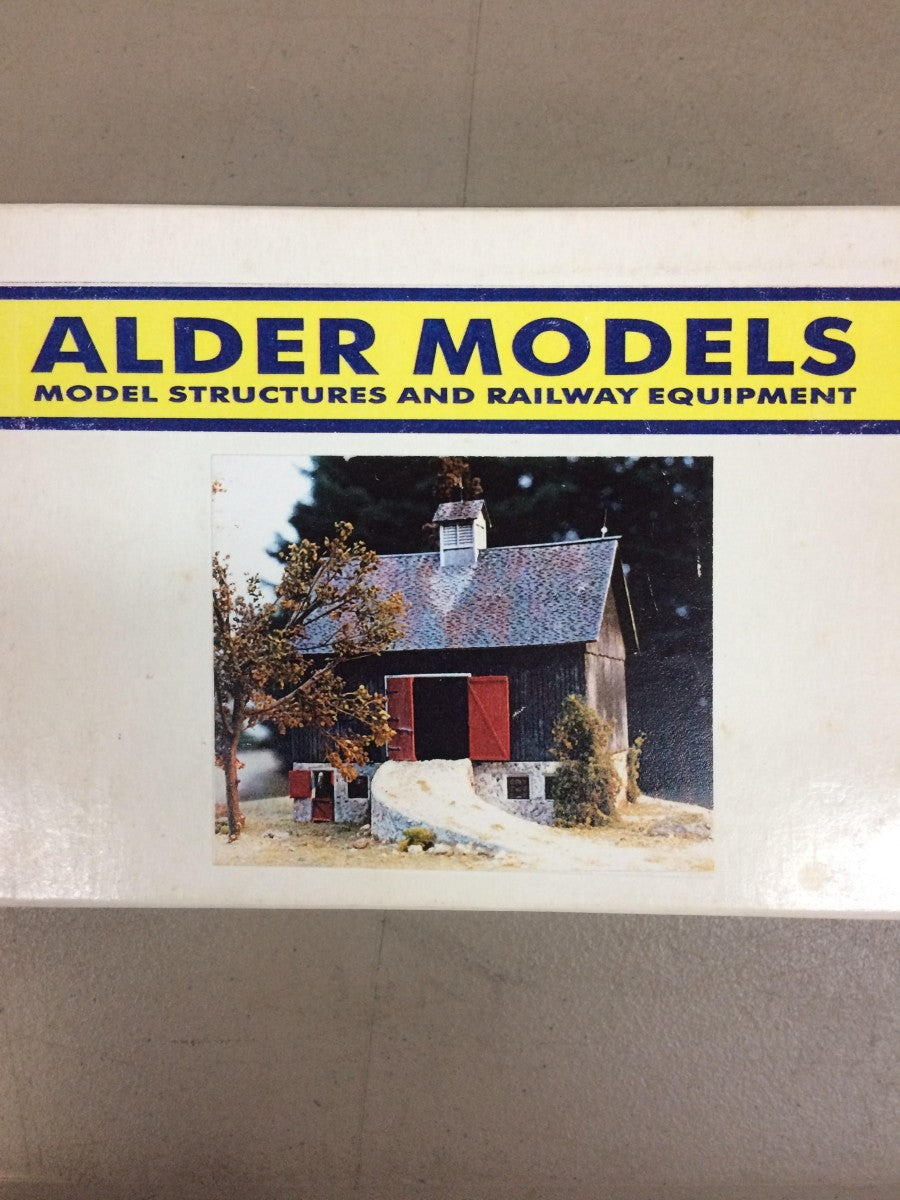 Alder Models 002 HO Scale Barn with Stable Kit