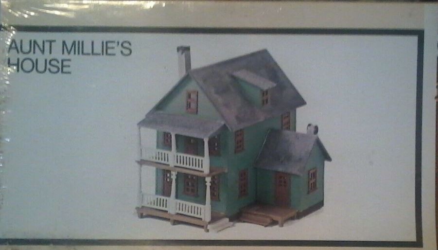 Con-Cor 9050 HO Aunt Millie's House Building Kit
