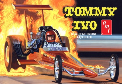 AMT 1253 1:25 Tommy Ivo Rear Engine Dragster Plastic Model Kit