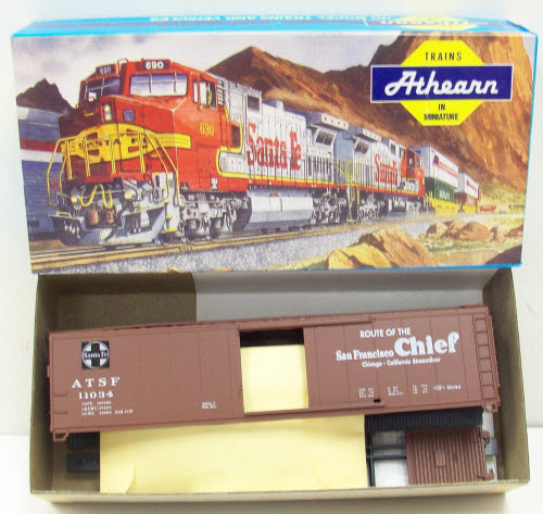 Athearn 5055 HO Scale 50' S/DR Box ATSF S/F Chief Kit