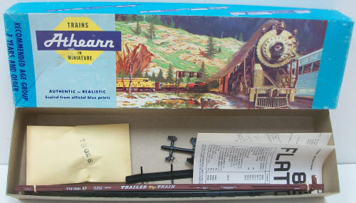 Athearn 2001 HO Trailer Train 86' Flat Car Kit