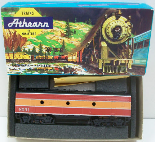 Athearn 3036 HO SP Daylight F-7 B Unit Dummy Diesel Locomotive #8091