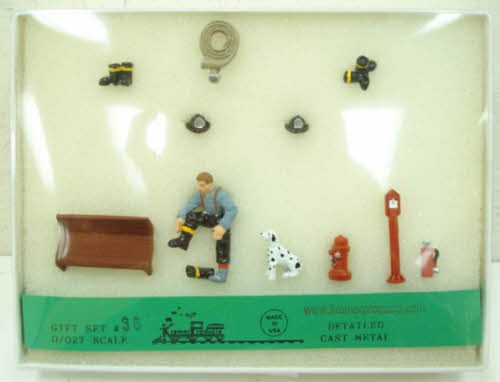 Kramer GS36 Fireman at Firehouse #2 Figure Set