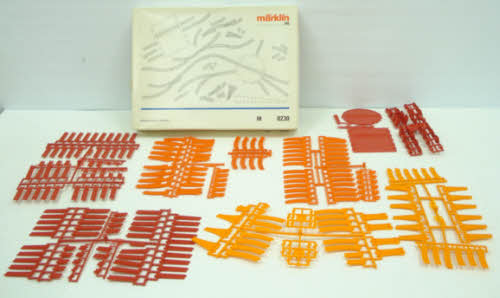 Marklin 0230 HO Scale M-Track Planning Game (M-Gleisplanspiel)