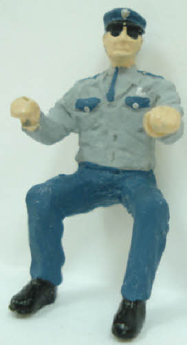 Arttista 1146 O Scale Pewter Cop on Motorcycle Pewter Figure