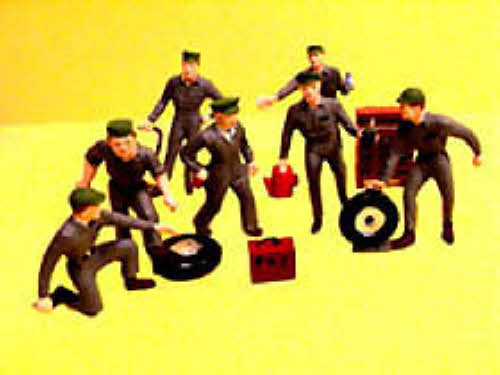 Kramer GS10 Gas Station Attendant Figures Set