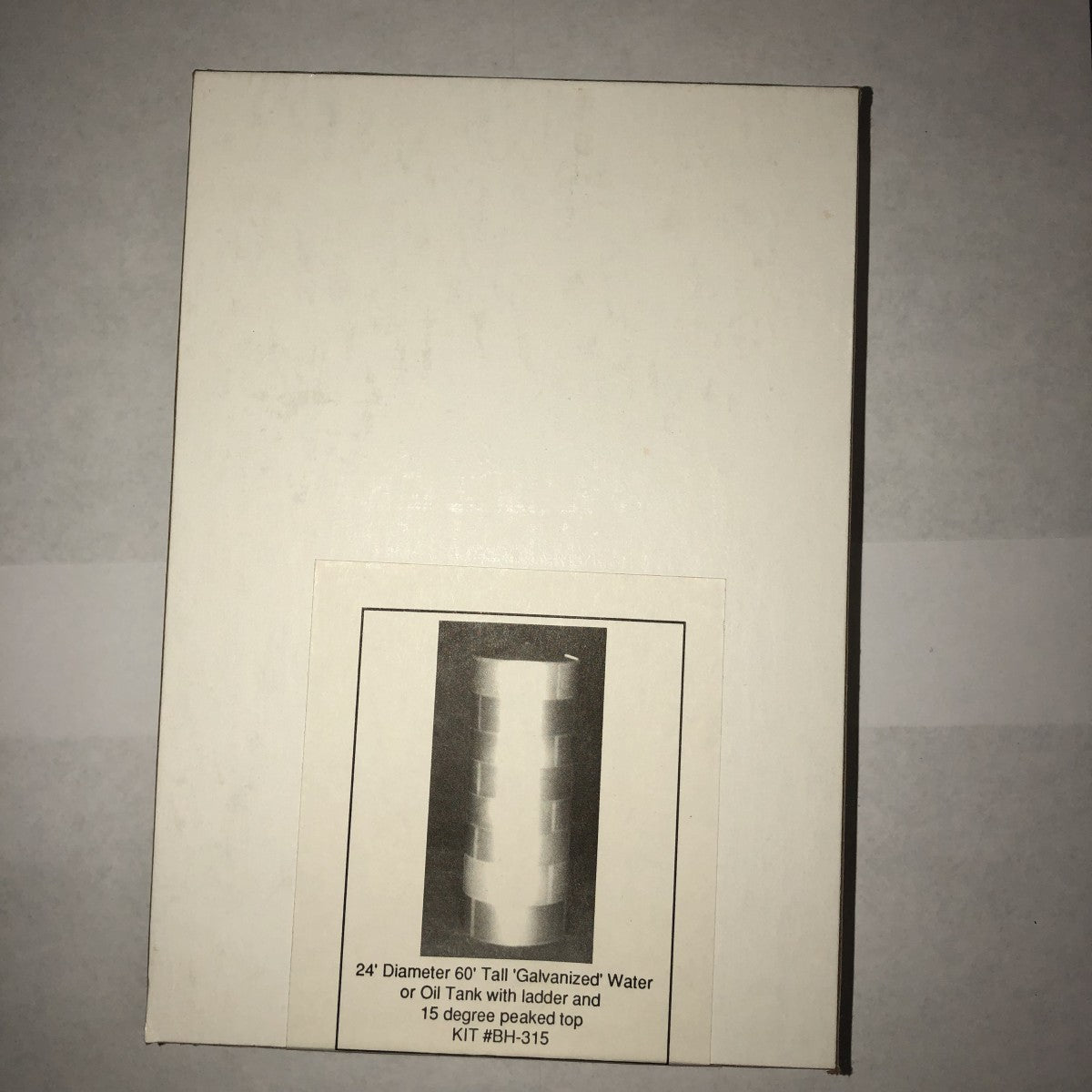 BH Models 315 HO 24' Diameter 60' Tall 'Galanized' Water/Oil Tank Building Kit