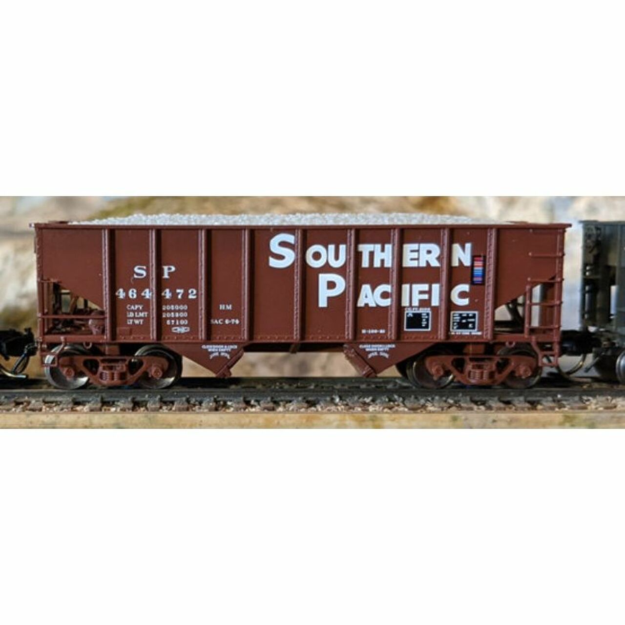 Bluford Shops 65310 N Southern Pacific 8-Panel 2-Bay Hopper #464472