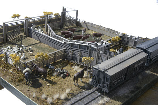 Banta Model Works 138 HO Stock Pens Building Kit