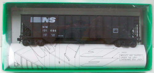 Bowser 55123 NS HO Scale 100 Ton 45' Bay Hopper Kit