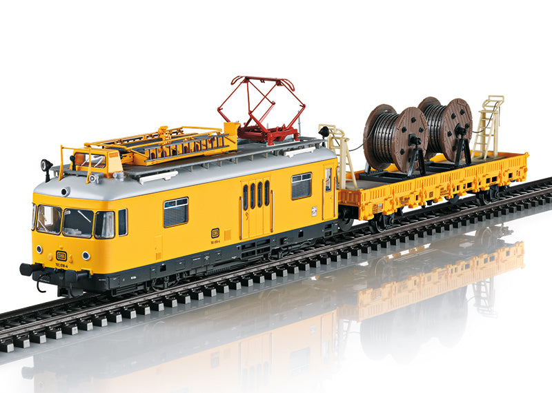 Marklin 39973 HO German Federal Railroad Class 701 Catenary Maintenance Rail Car
