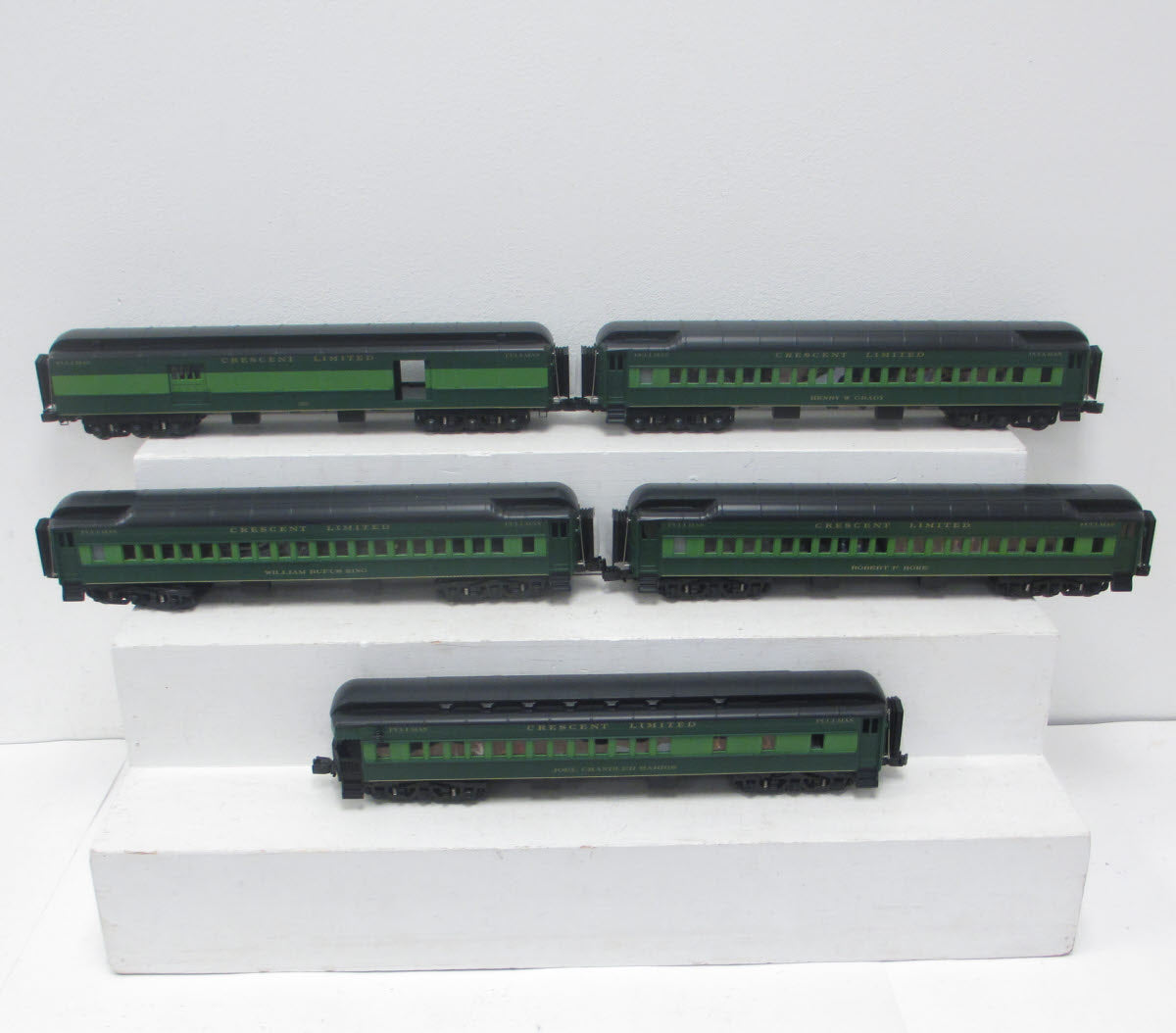 MTH 20-4077 O Southern Premier 70' Madison Passenger Car Set (Set of 5)