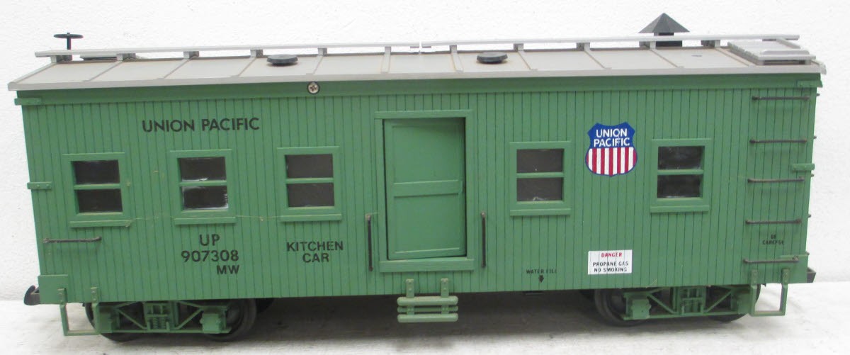 USA Trains R1844 G Union Pacific Maintenance of Way Kitchen Car #907308