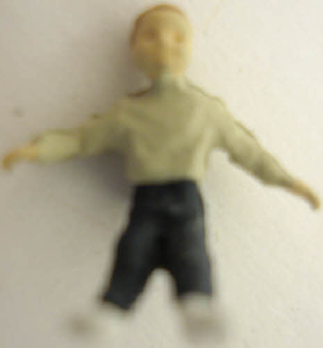 Arttista 1251 O Scale Small Boy Sliding Pewter Figure