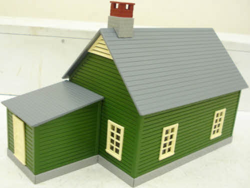 MTH 30-90249 Work House #1 (Green & Cream)