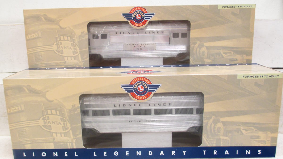 Lionel 6-35413 Lionel Lines Aluminum Streamlined Passenger Cars (Set of 2)