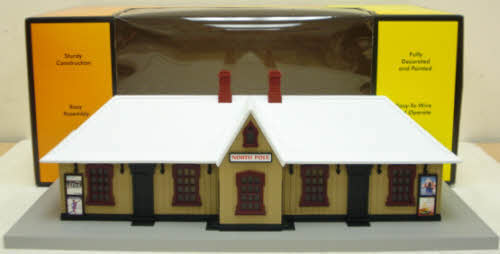 MTH 30-90245 O North Pole Country Passenger Station