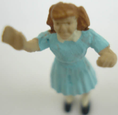 Arttista 1429 O Scale Girl Buying Ice Cream Pewter Figure