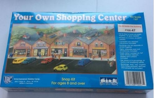 IHC 100-47 HO Cards & Gifts Store Building Kit