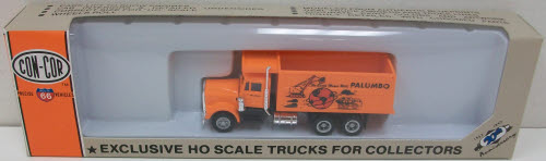 Con-Cor 0004-001066 HO Palumbo Tractor w/Coal Dump