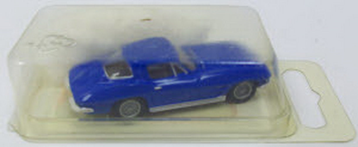 Con-Cor 004-004025 HO Scale Corvette Sting Ray - blue