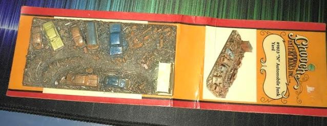 Chooch 9803 N Scale Automobile Junk Yard