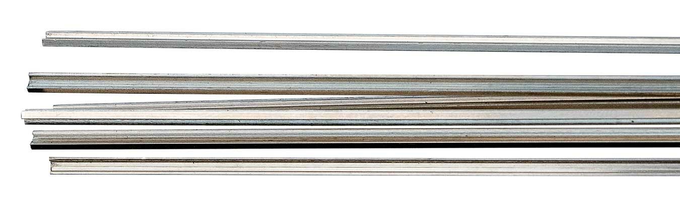 Walthers 948-70000 HO Code 70 Nickel Silver Rail (Pack of 17)