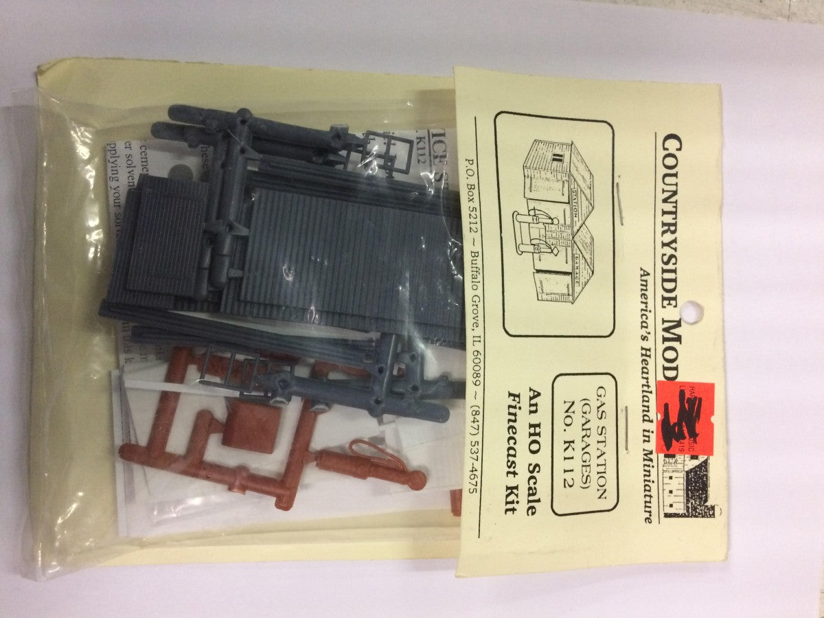 Countryside Models K112 HO Gas Station Garages Plastic Kit