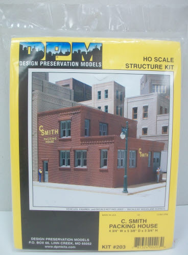 DPM 20300 HO C. Smith Packing House 4-3/4" W x 5-3/8" D x 3-3/4 H Building Kit