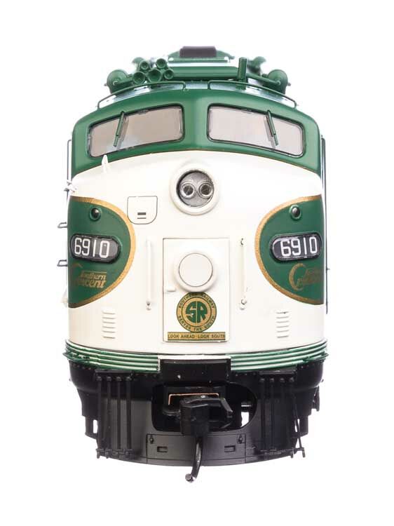 Walthers 920-42920 HO SOU EMD E8 A-A Diesel Loco w/ Sound & DCC #6902 & 6910