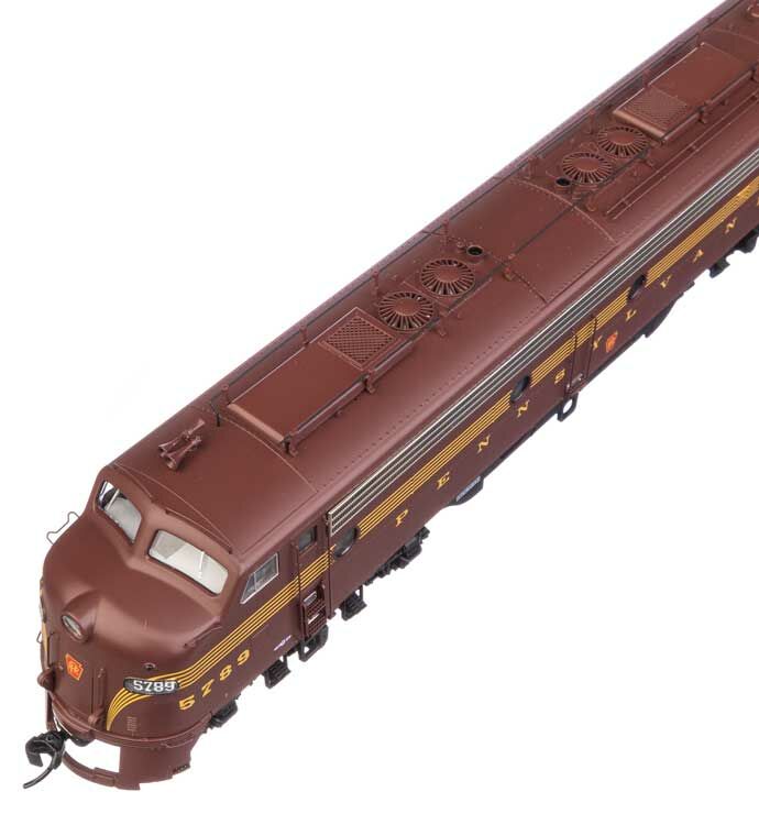 Walthers 920-49904 HO PRR Class EP-22 EMD E8A Diesel Loco - Standard DC #5789A
