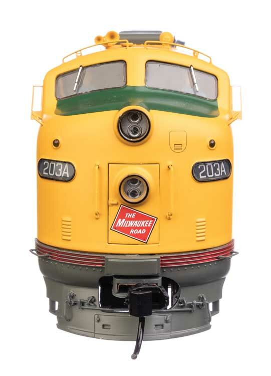 Walthers 920-42951 HO MILW EMD E9A - E9B Diesel Loco - Sound & DCC #203A, 203B