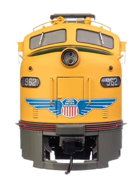 Walthers 920-49954 HO Union Pacific EMD E9A - E9B Diesel Loco - DC #962, 962B