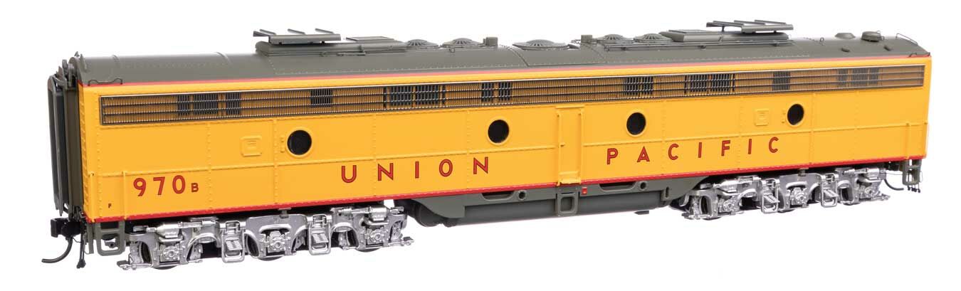Walthers 920-49955 HO Union Pacific EMD E9A - E9B Diesel Loco - DC #957, 970B
