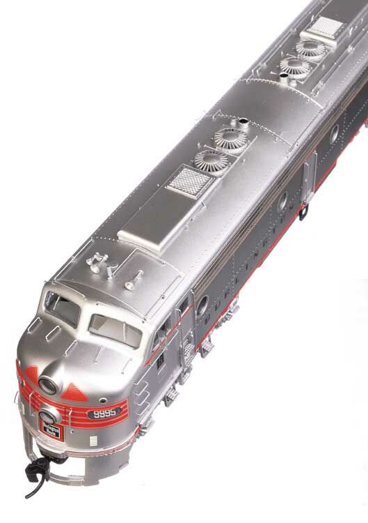 Walthers 920-42917 HO CBQ EMD E9A Diesel Locomotive with Sound & DCC #9995